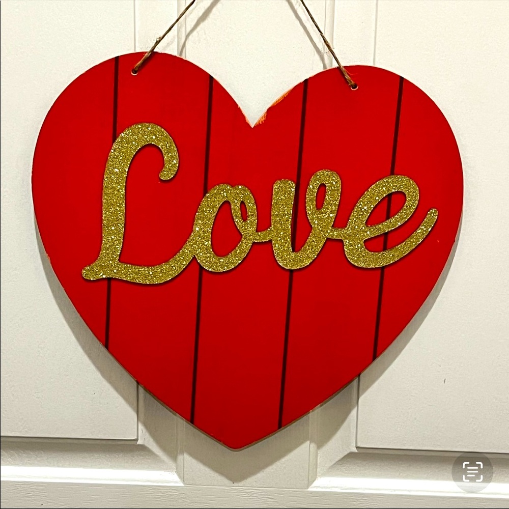 ♥️‎ Happy Valentine’s Day Heart Shaped Glitter LOVE hanging sign wall decor